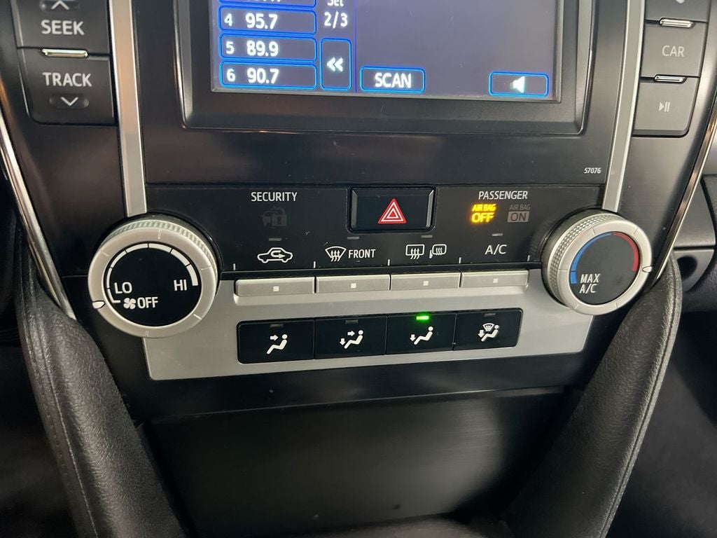 2014 Toyota Camry SE