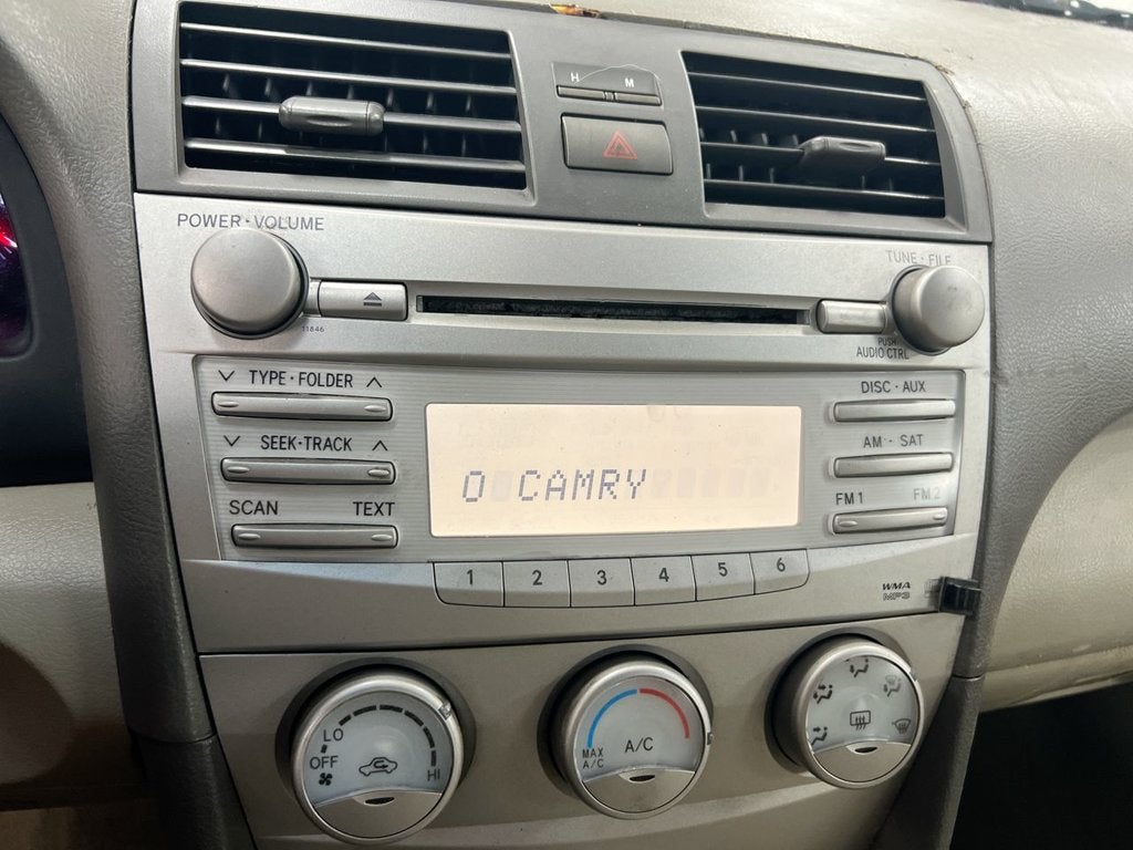 2011 Toyota Camry LE