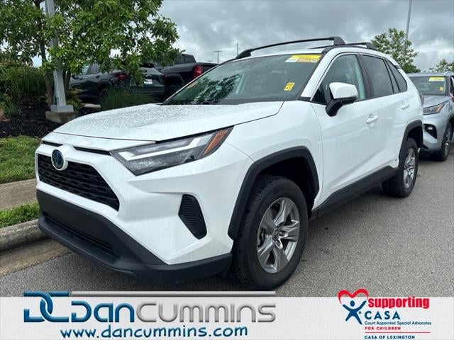 2022 Toyota RAV4 Hybrid XLE