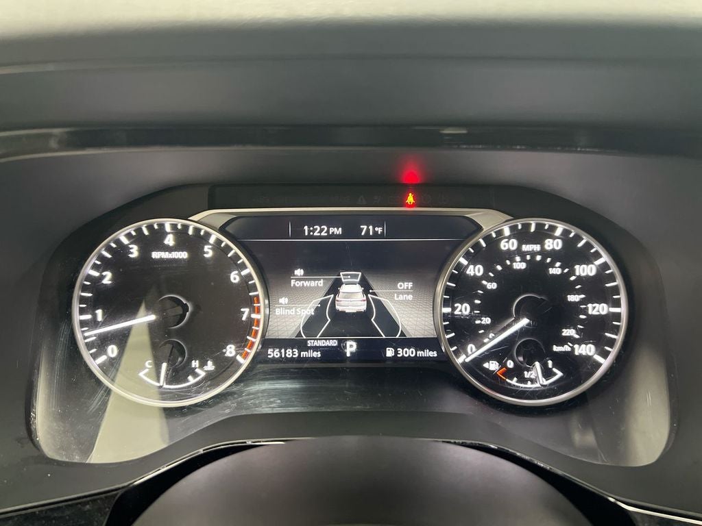 2024 Nissan Pathfinder SV