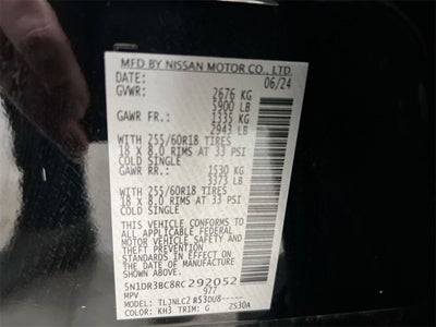 2024 Nissan Pathfinder SV