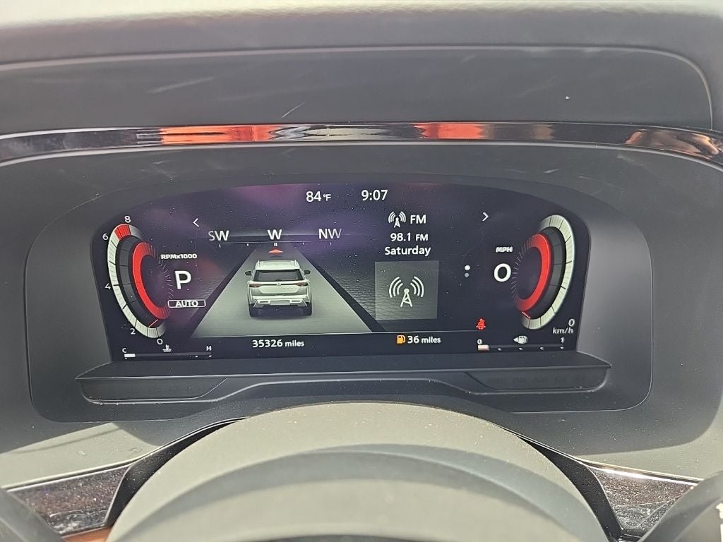 2023 Nissan Pathfinder Platinum