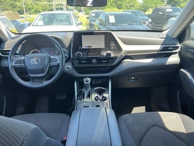 2023 Toyota Highlander Hybrid LE