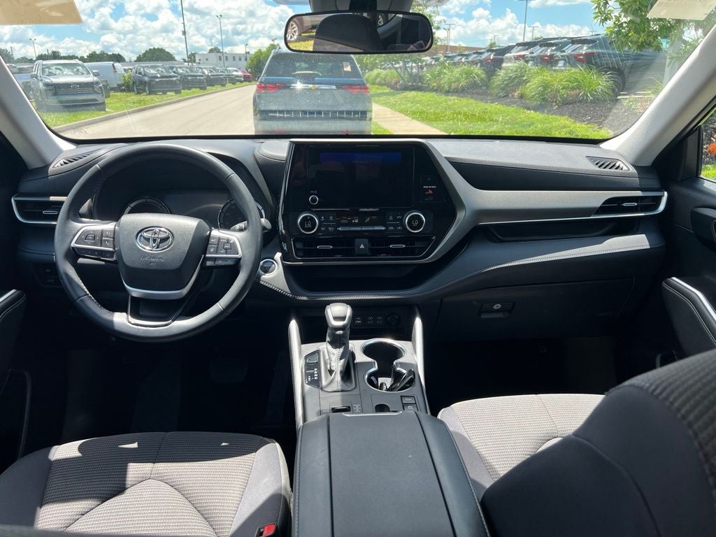 2024 Toyota Highlander Hybrid LE