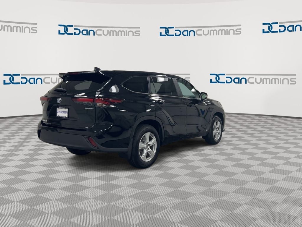 2024 Toyota Highlander Hybrid LE