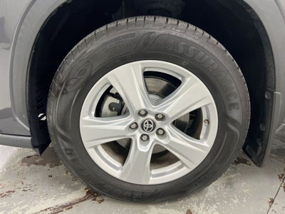 2022 Toyota Highlander LE