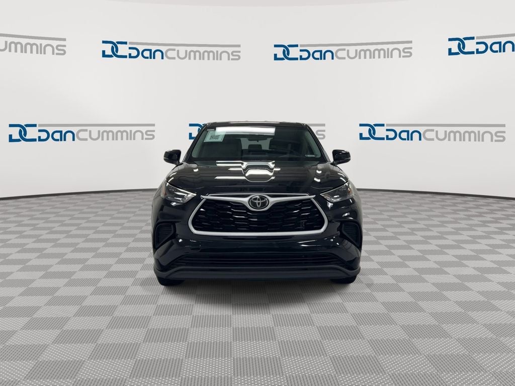 2022 Toyota Highlander L