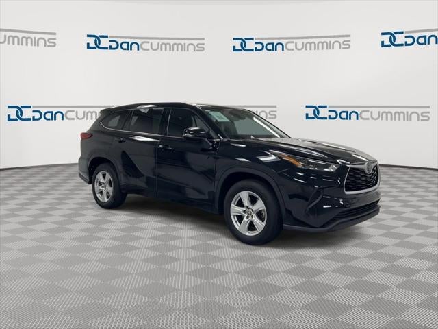 2022 Toyota Highlander L