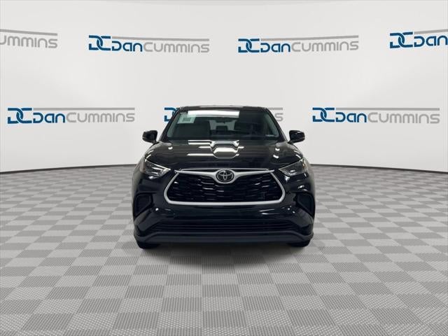 2022 Toyota Highlander L