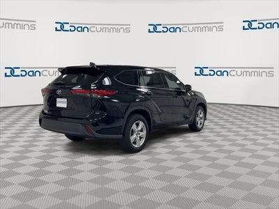 2022 Toyota Highlander L
