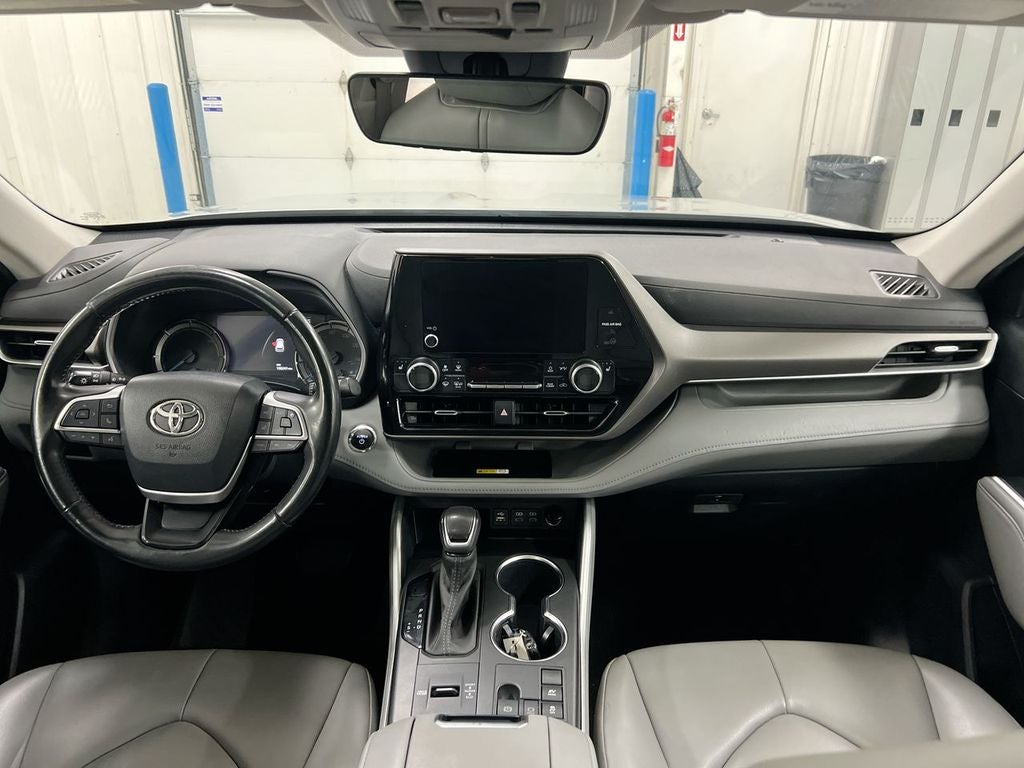 2023 Toyota Highlander Hybrid XLE