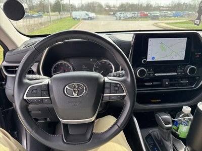 2024 Toyota Highlander XLE