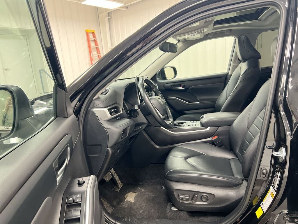 2024 Toyota Highlander XLE