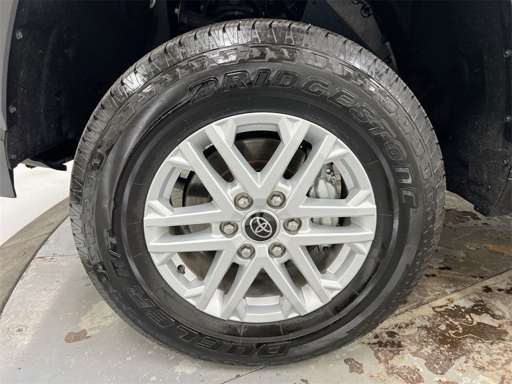 2022 Toyota Tundra SR5