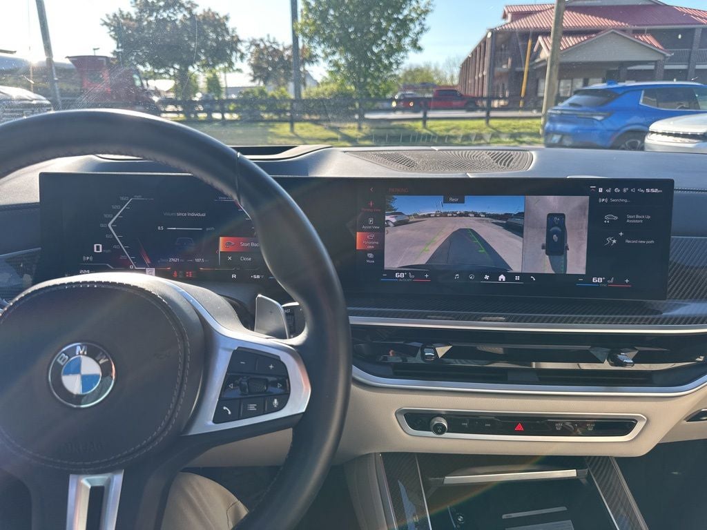 2024 BMW X5 M60i