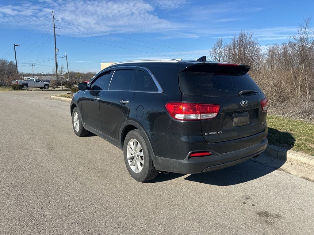 2017 Kia Sorento LX