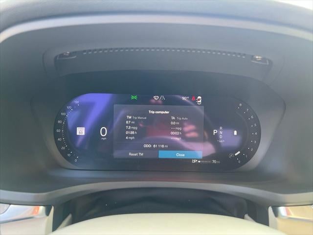 2023 Volvo S60 B5 Plus Dark Theme