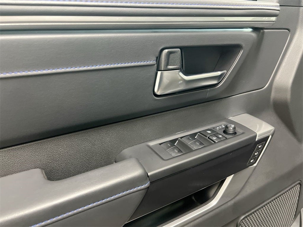 2025 Toyota Sequoia Platinum