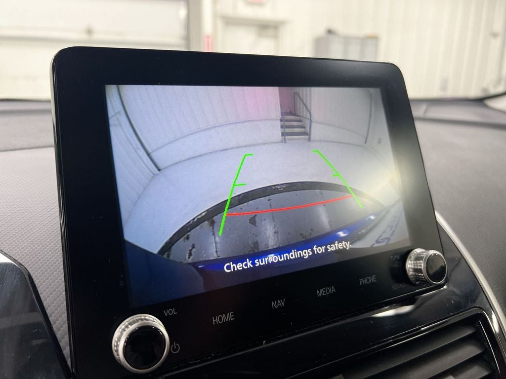 2022 Mitsubishi Eclipse Cross Base