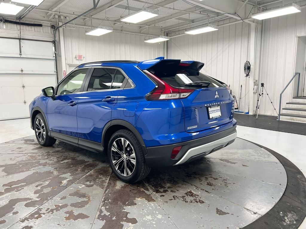 2022 Mitsubishi Eclipse Cross Base