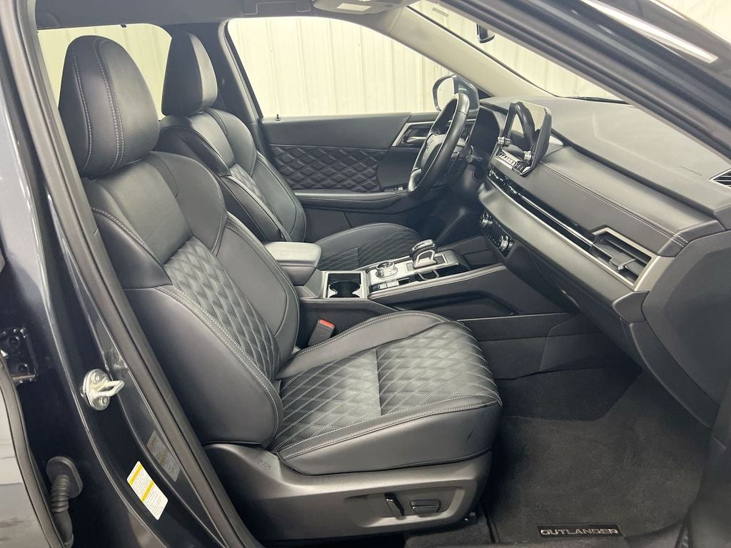 2024 Mitsubishi Outlander SEL