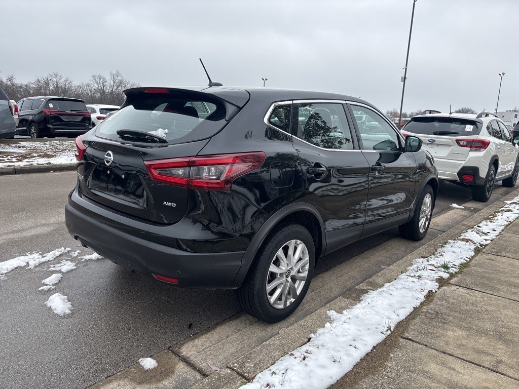 2021 Nissan Rogue Sport S