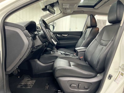 2022 Nissan Rogue Sport SL