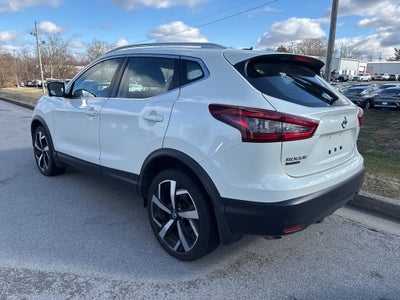 2022 Nissan Rogue Sport SL