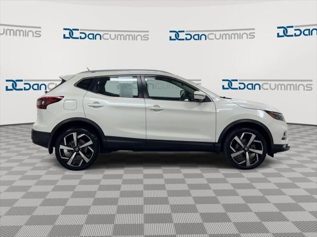 2022 Nissan Rogue Sport SL