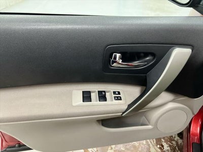 2011 Nissan Rogue SV