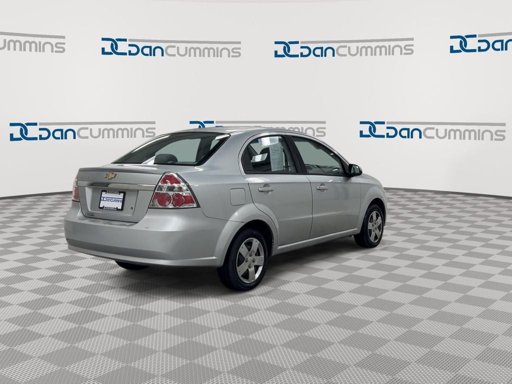 2011 Chevrolet Aveo 1LT