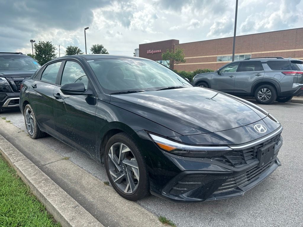 2025 Hyundai Elantra SEL Sport