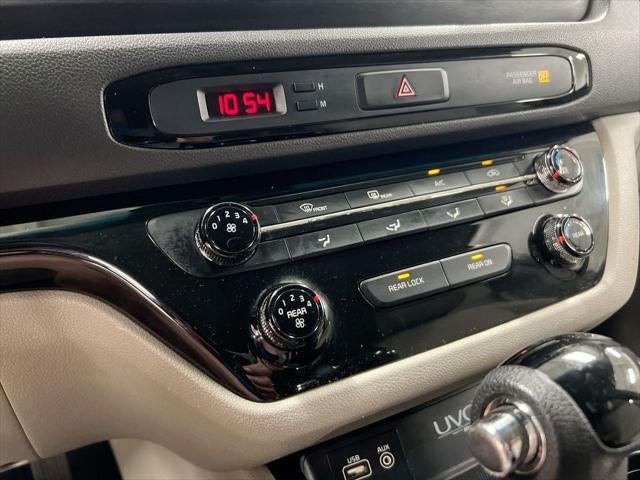 2016 Kia Sedona LX