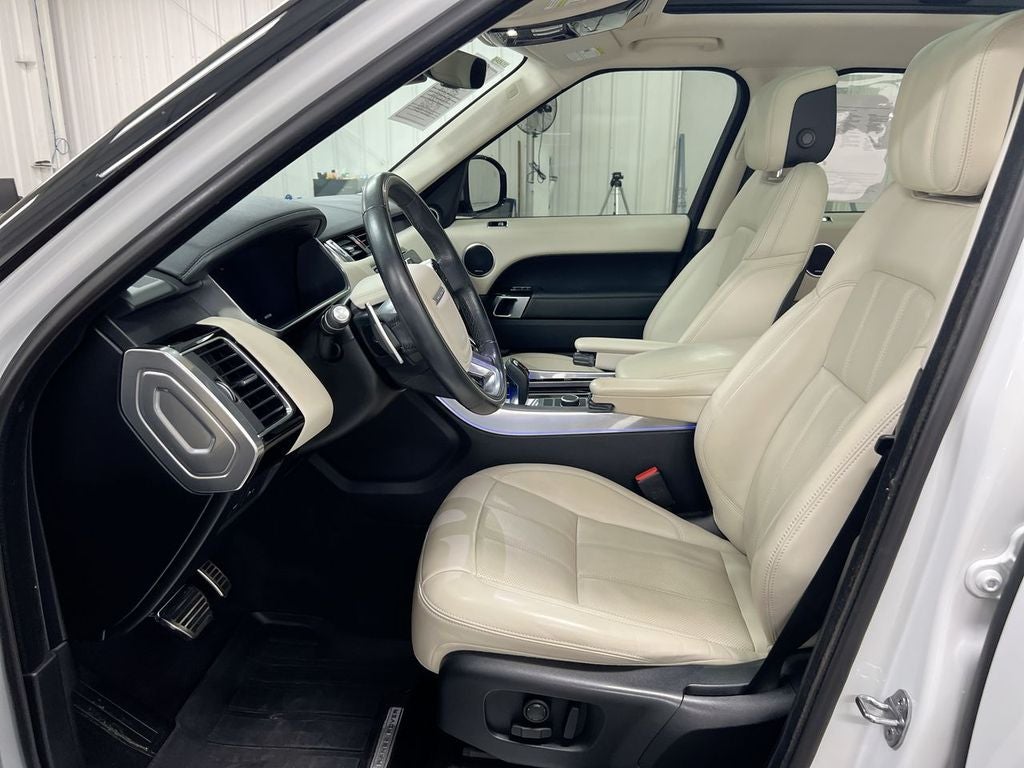 2021 Land Rover Range Rover Sport HSE Silver Edition
