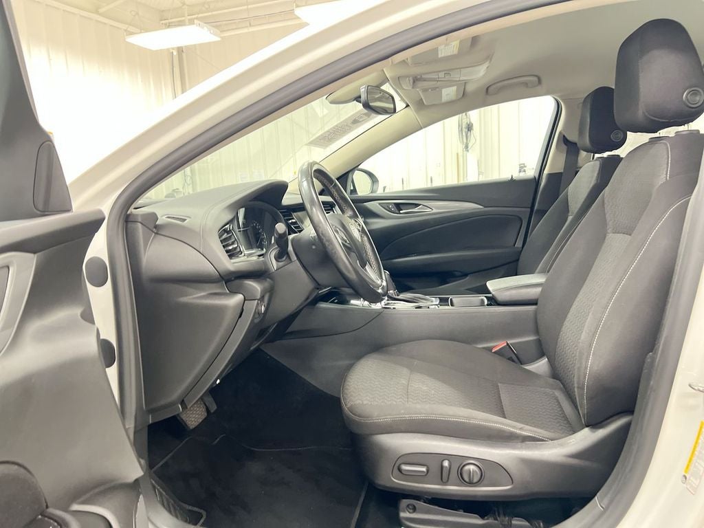 2019 Buick Regal TourX Preferred