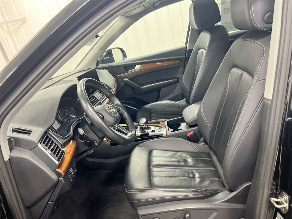 2023 Audi Q5 40 Premium