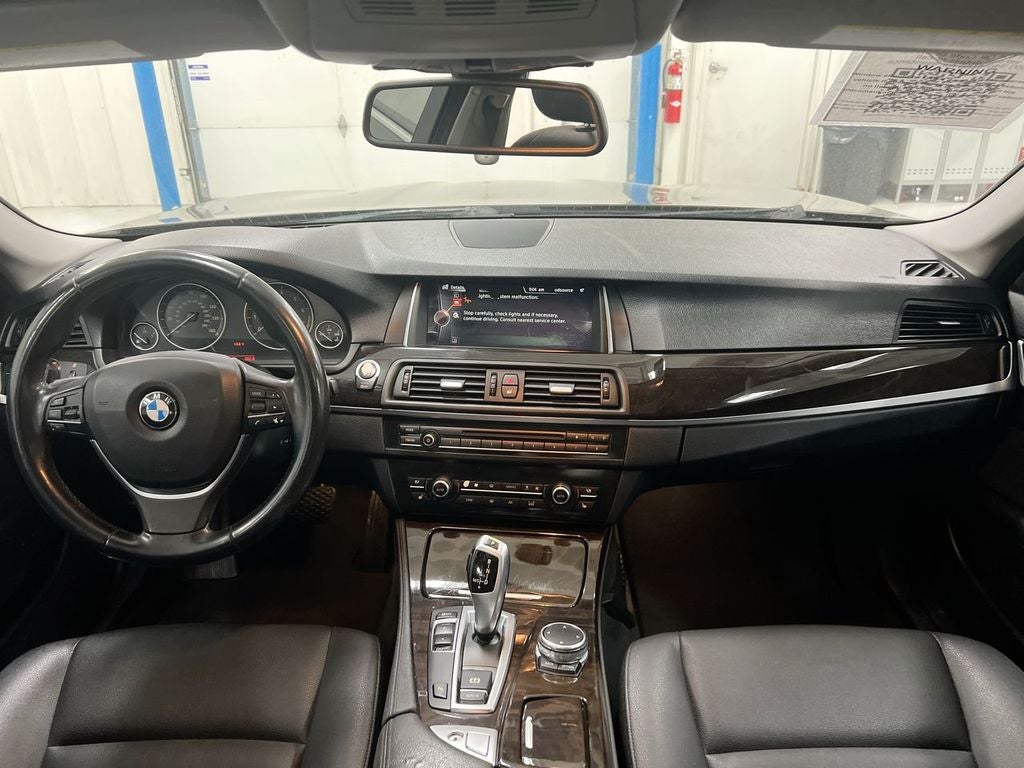 2015 BMW 5 Series 528i