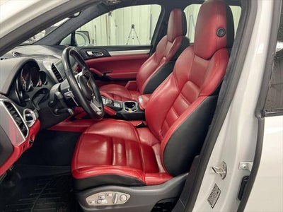 2016 Porsche Cayenne GTS