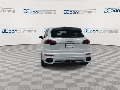 2016 Porsche Cayenne GTS
