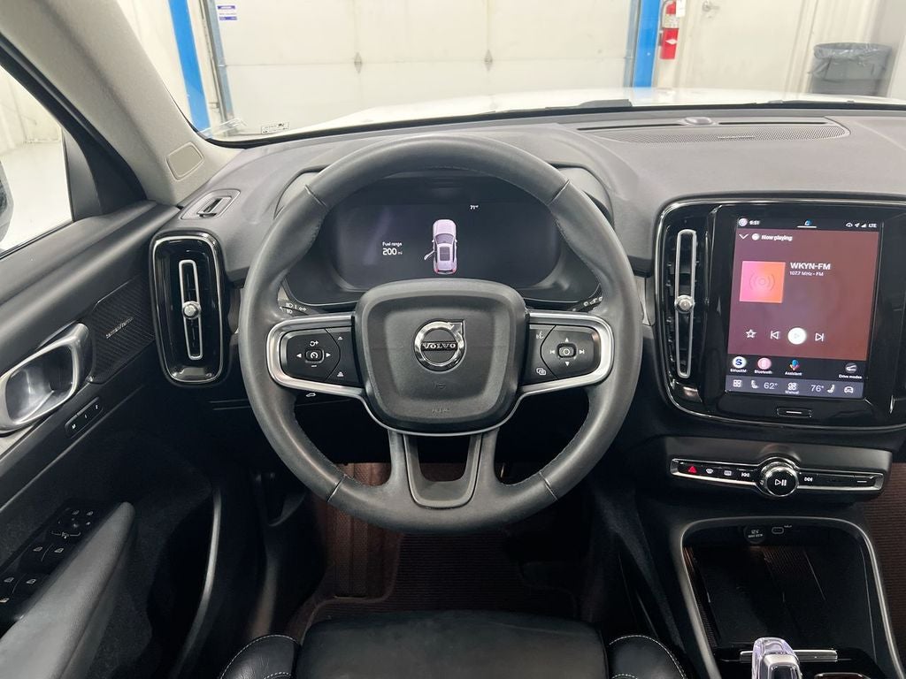 2023 Volvo XC40 Ultimate