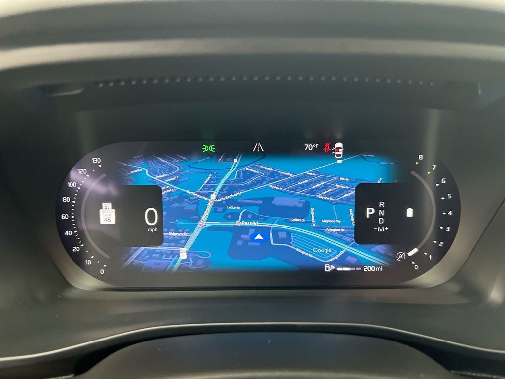 2023 Volvo XC40 Ultimate