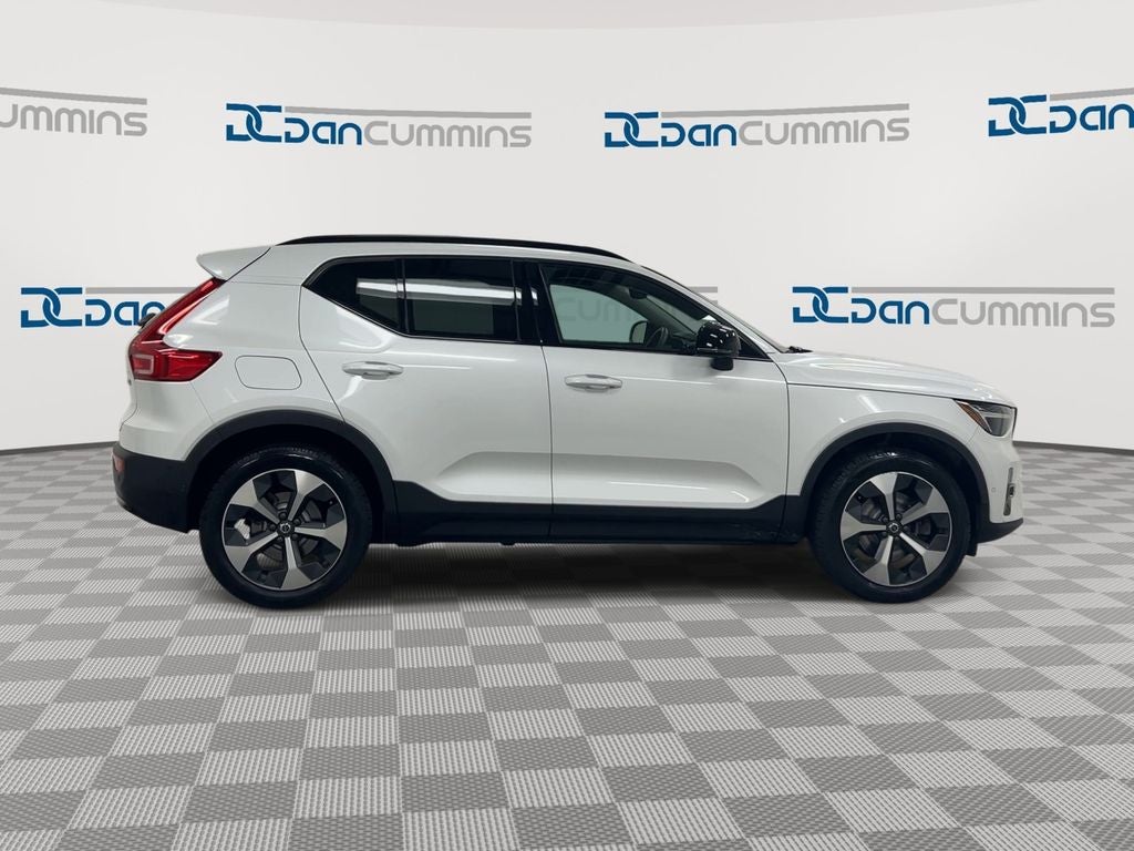 2023 Volvo XC40 Ultimate