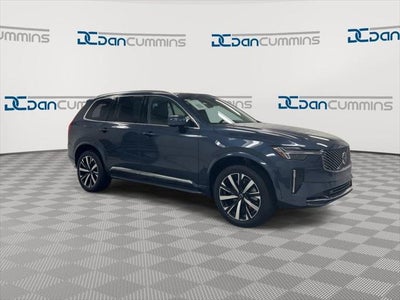 2025 Volvo XC90 B5 Core