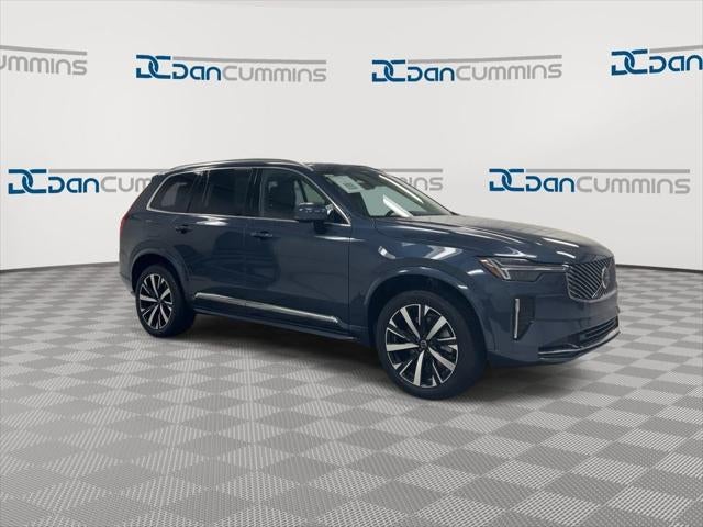 2025 Volvo XC90 B5 Core
