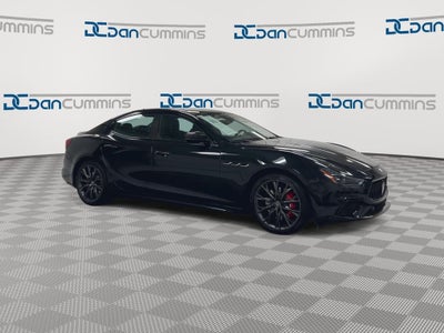 2022 Maserati Ghibli Modena Q4