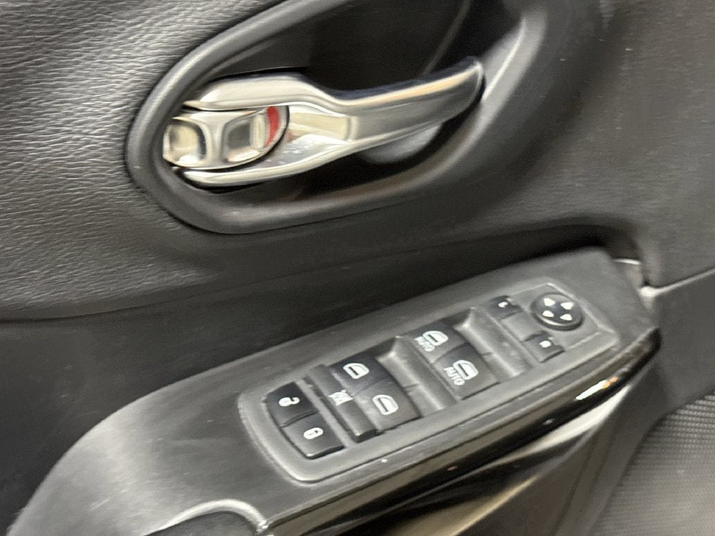 2020 Jeep Cherokee Altitude