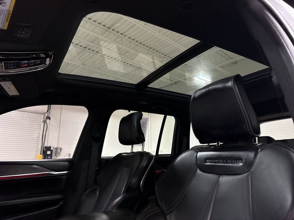 2022 Jeep Grand Cherokee Overland