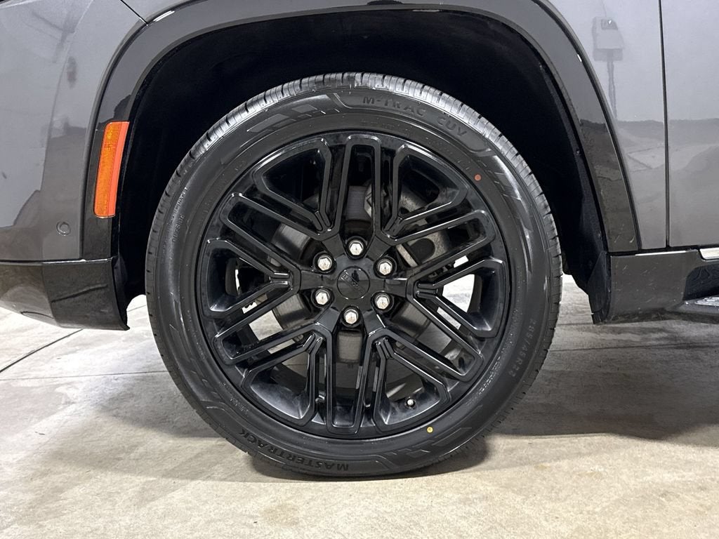 2023 Jeep Wagoneer Series II Carbide