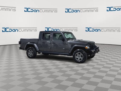 2021 Jeep Gladiator Willys