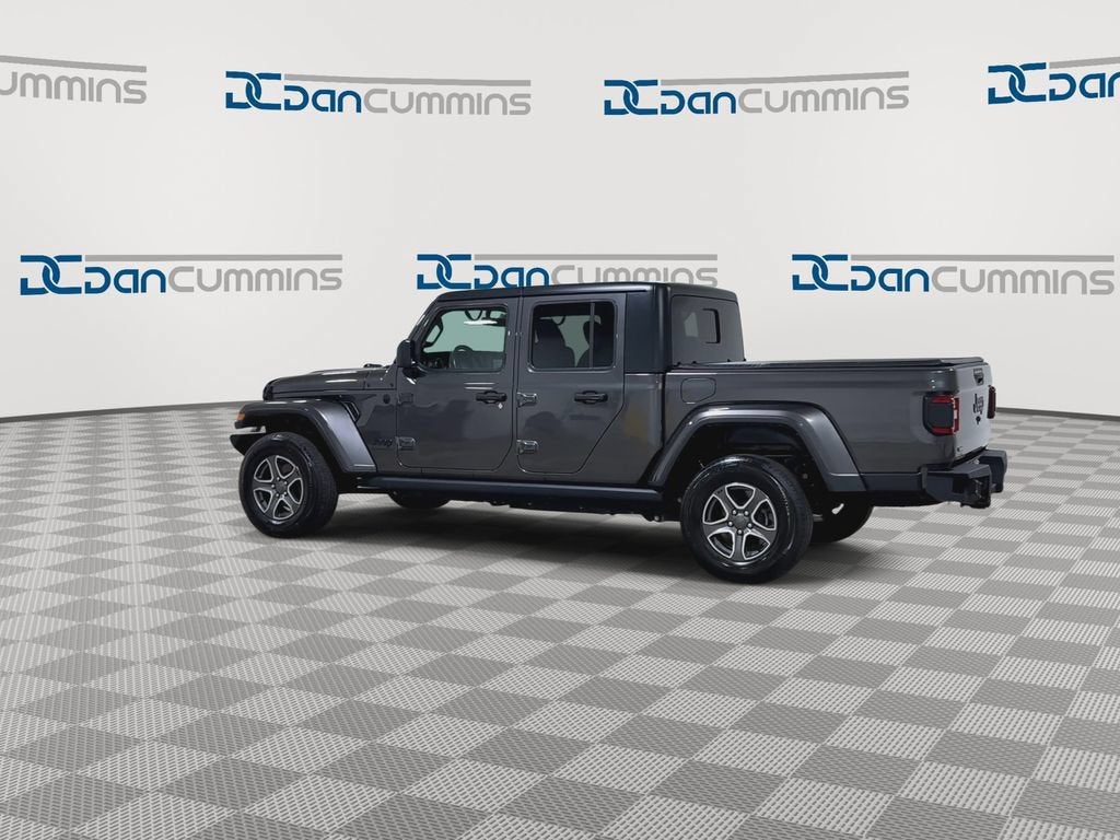 2021 Jeep Gladiator Willys